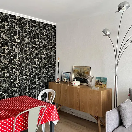 Maison Moderne Et Confortable - Proche De La *