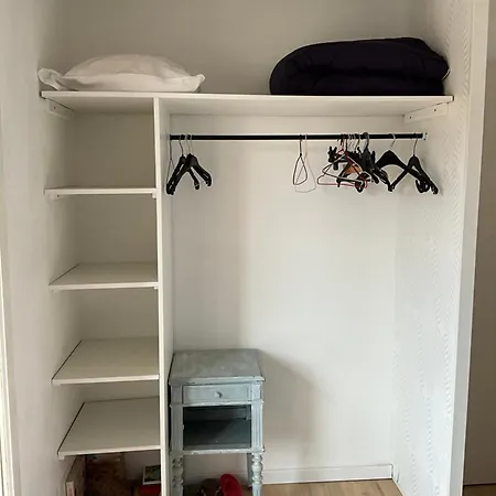Maison Moderne Et Confortable - Proche De La Hébergement de vacances