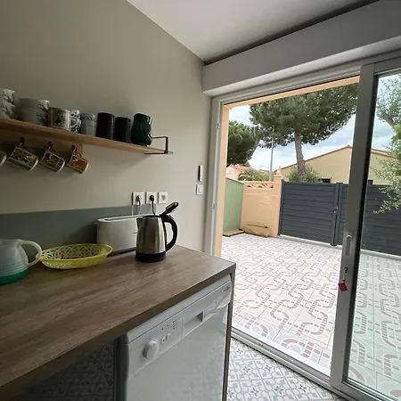 Maison Moderne Et Confortable - Proche De La *